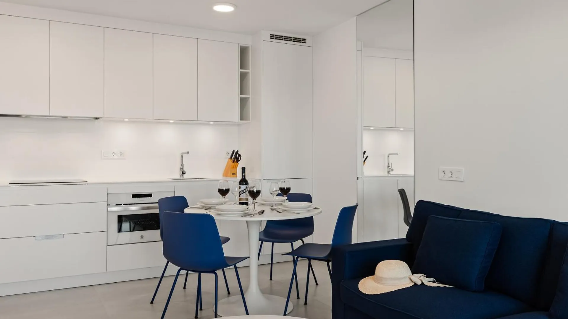Vv Obsidian New Apartamento 아데제 스페인